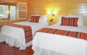 Wimberley Log Cabins Resort and Suites- Unit 7